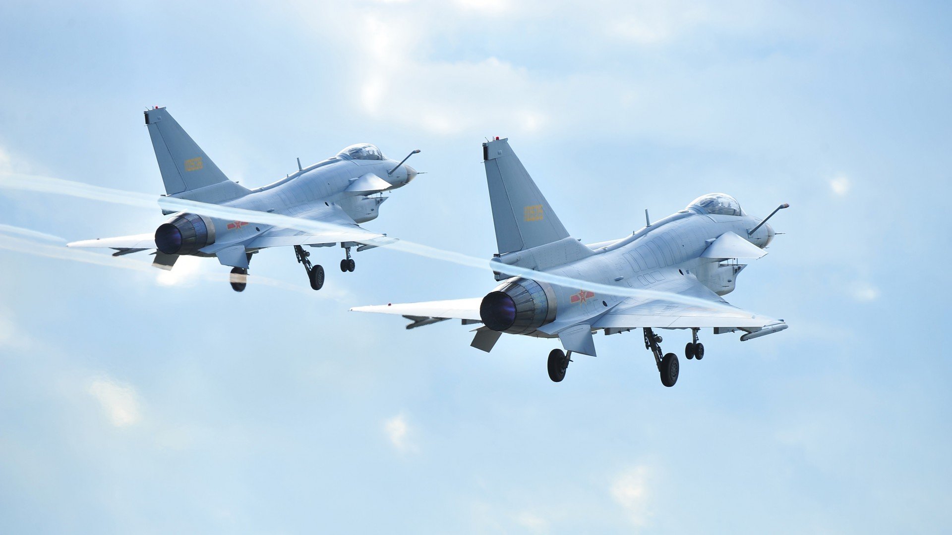 压迫式防守打出连续得分高潮，什么是压迫式运动