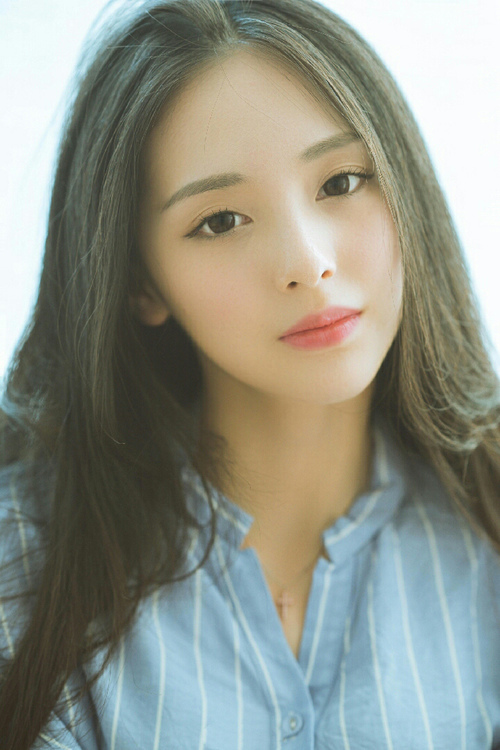 拜仁边路强攻压迫博卡两翼，拜仁太强